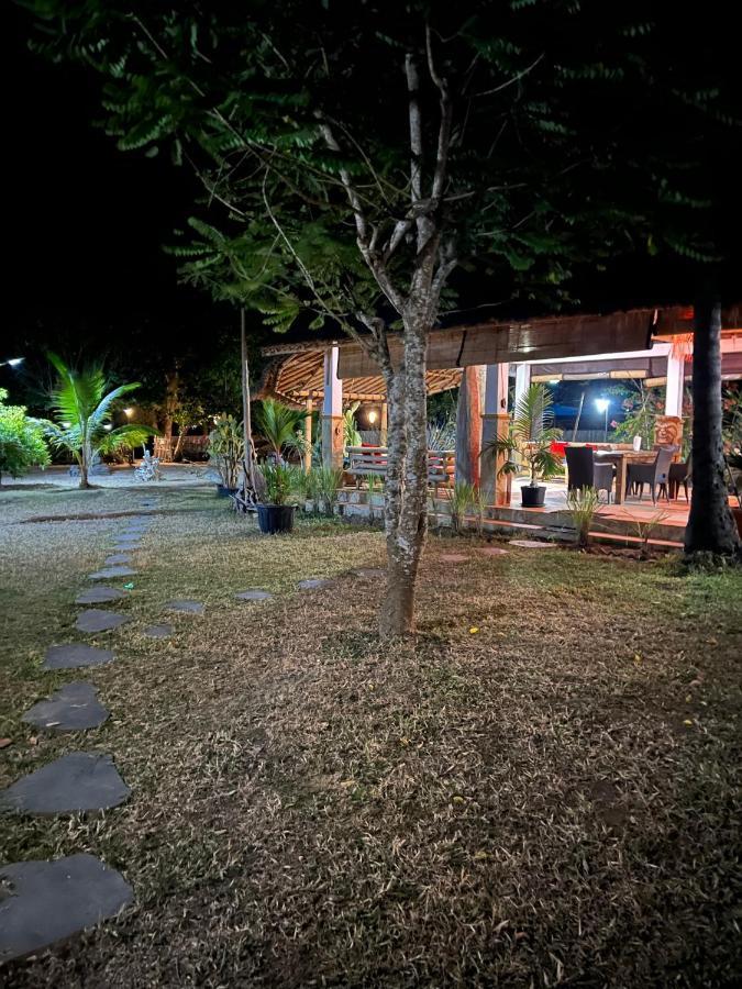The Papalagi Resort Gili Gede Exterior photo