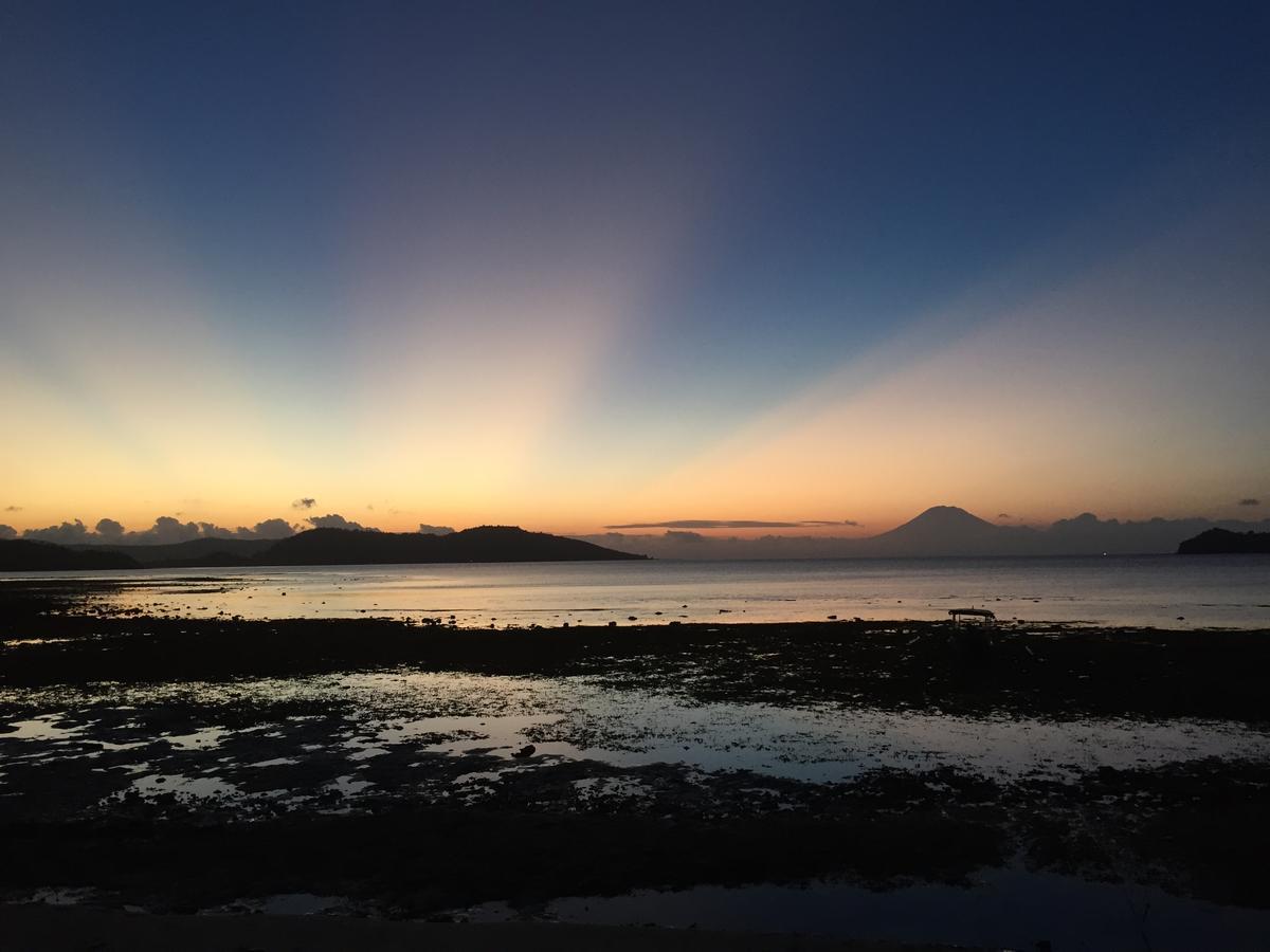 The Papalagi Resort Gili Gede Exterior photo