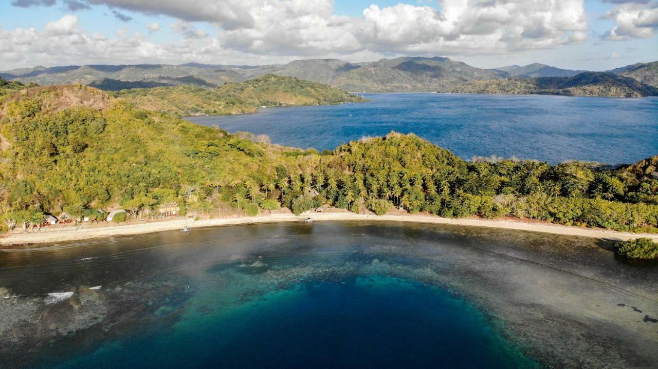 The Papalagi Resort Gili Gede Exterior photo